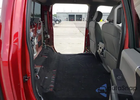 2018 Ford F-150 Xlt z USA, uszkodzony, nr VIN 1FTEW1EP7JFB55207